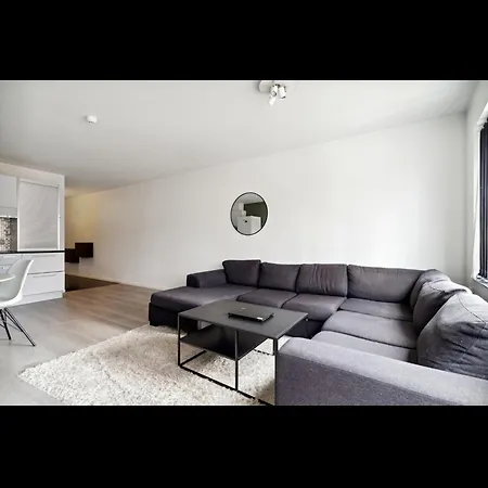 Flott Midt I Sentrum Med 5 Voksne Sengeplasser