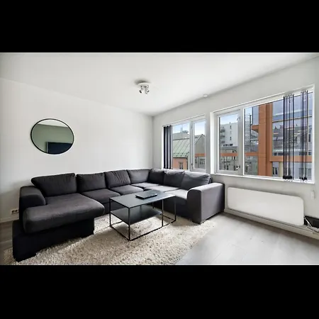 Apartament Flott Midt I Sentrum Med 5 Voksne Sengeplasser Tromsø
